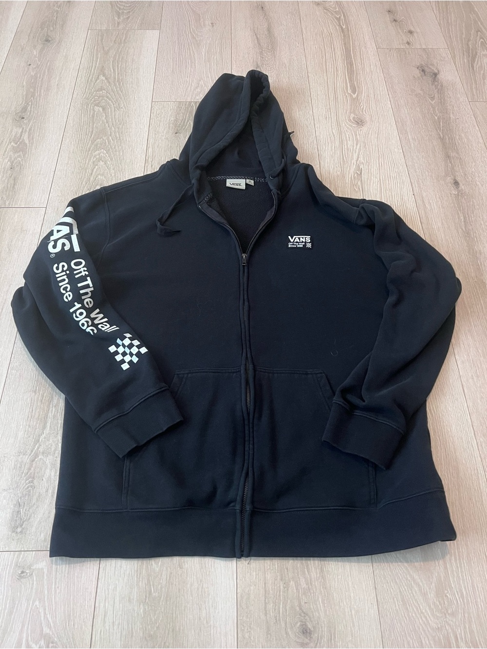 Vans Black Zip-Up Hoodie Jacket with Sleeve Graphics